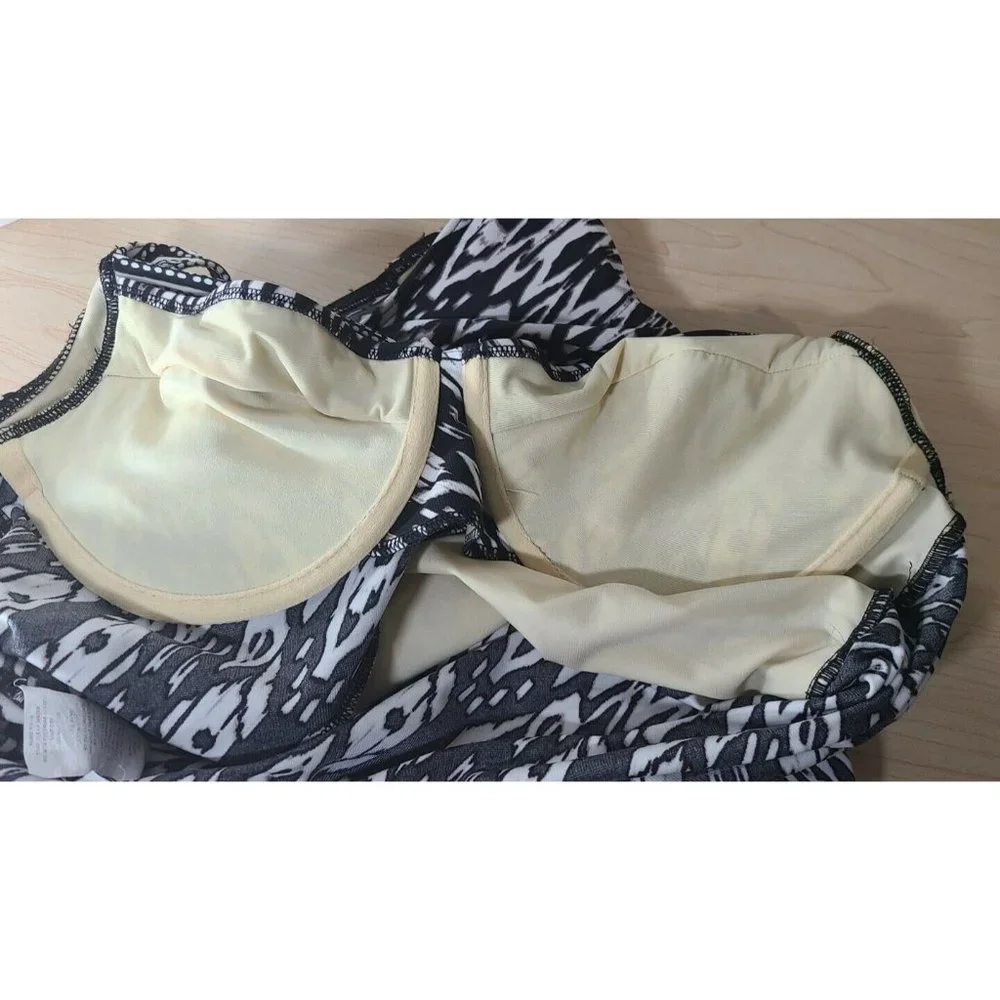 Miraclesuit Women's One Piece Faux‎ Wrap Ruched Swimsuit Black/White Print Sz 6